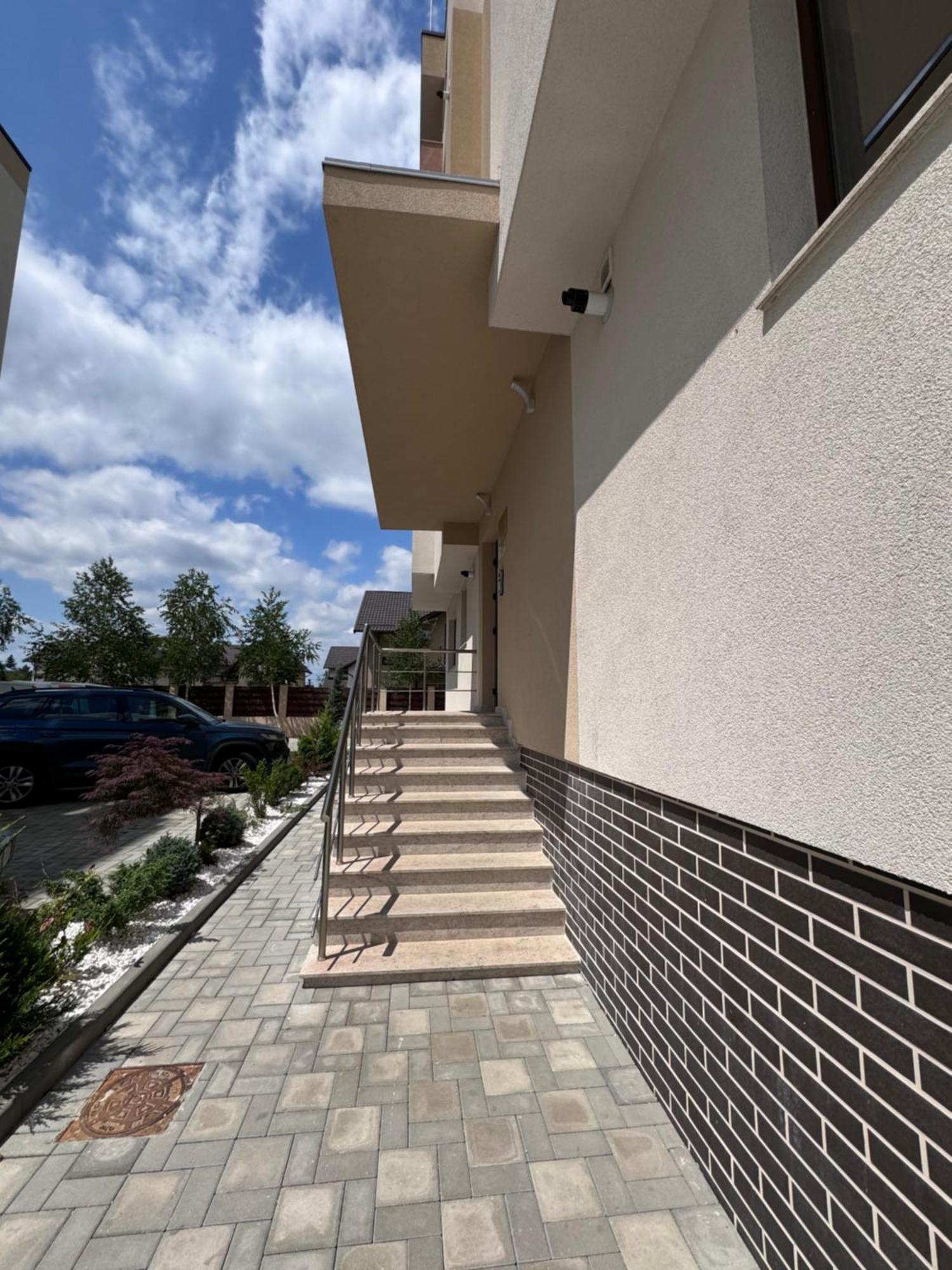 Apartament Simoni 플로이에슈티 외부 사진